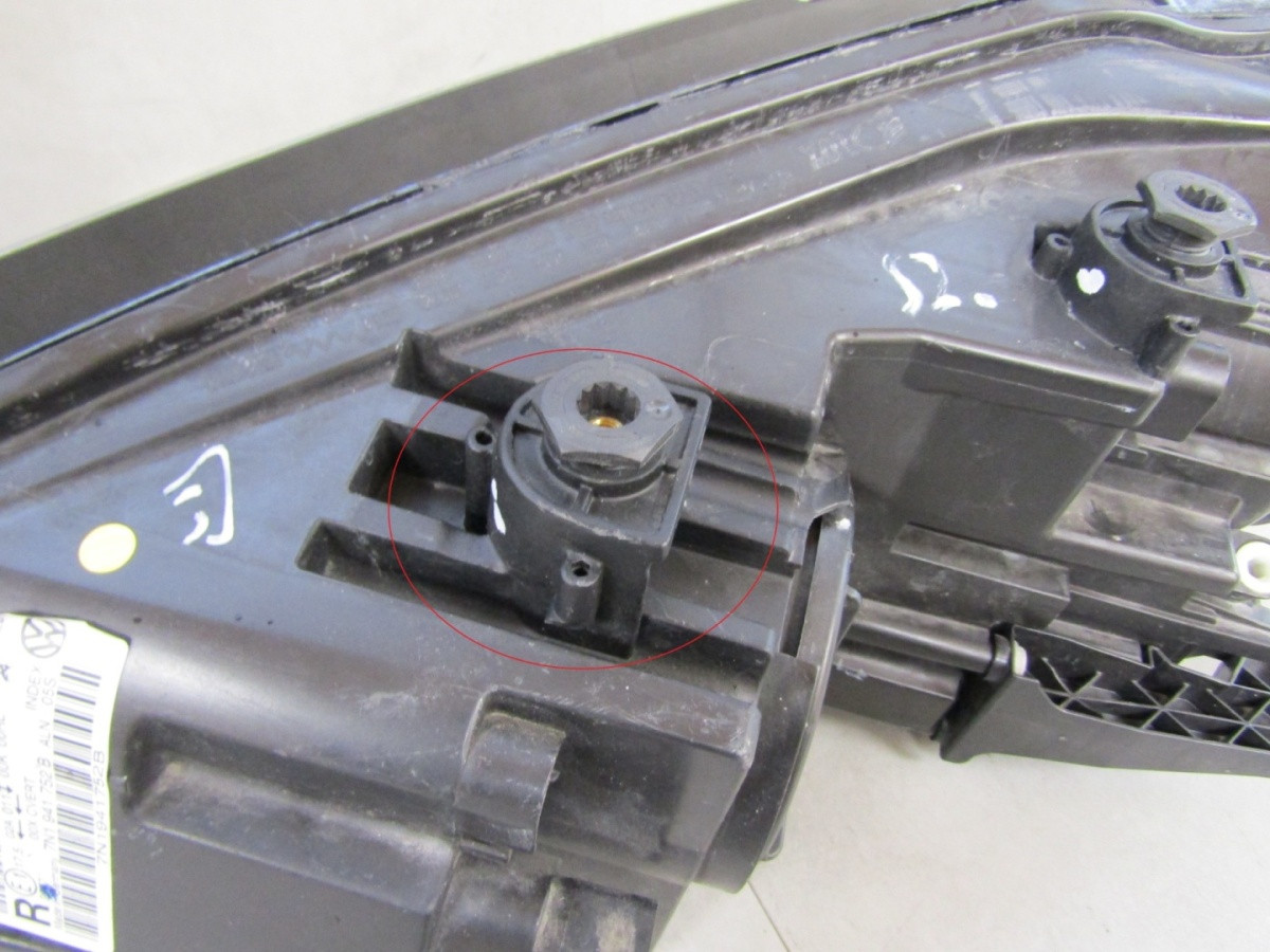 Koplamp VOLKSWAGEN VW SHARAN II 2 Facelift 15-22 XENON DRAAIEND RH 7N1941752B S1774/F181