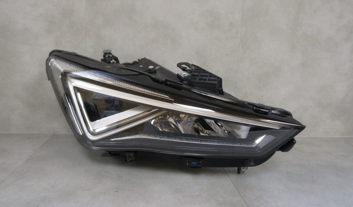 KOPLAMP SEAT LEON IV 4 20-24 CUPRA FORMENTOR FULL LED RH RECHTS 5FG941008F S1852/B16
