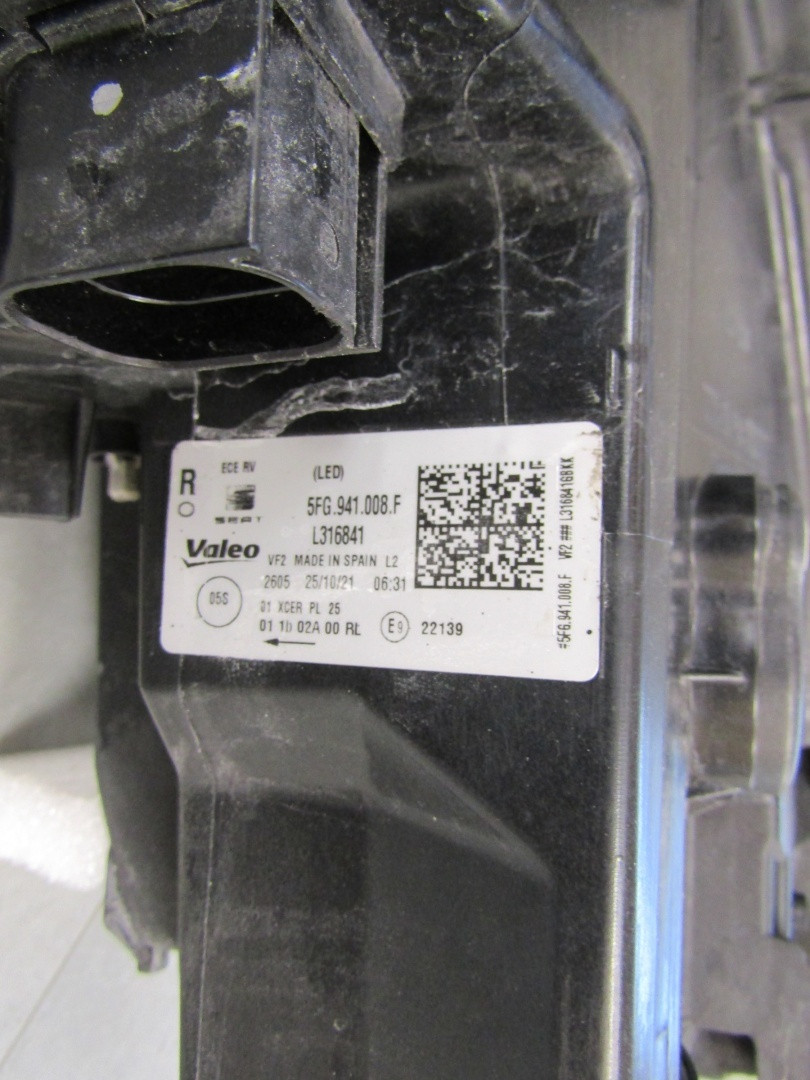 KOPLAMP SEAT LEON IV 4 20-24 CUPRA FORMENTOR FULL LED RH RECHTS 5FG941008F S1852/B16