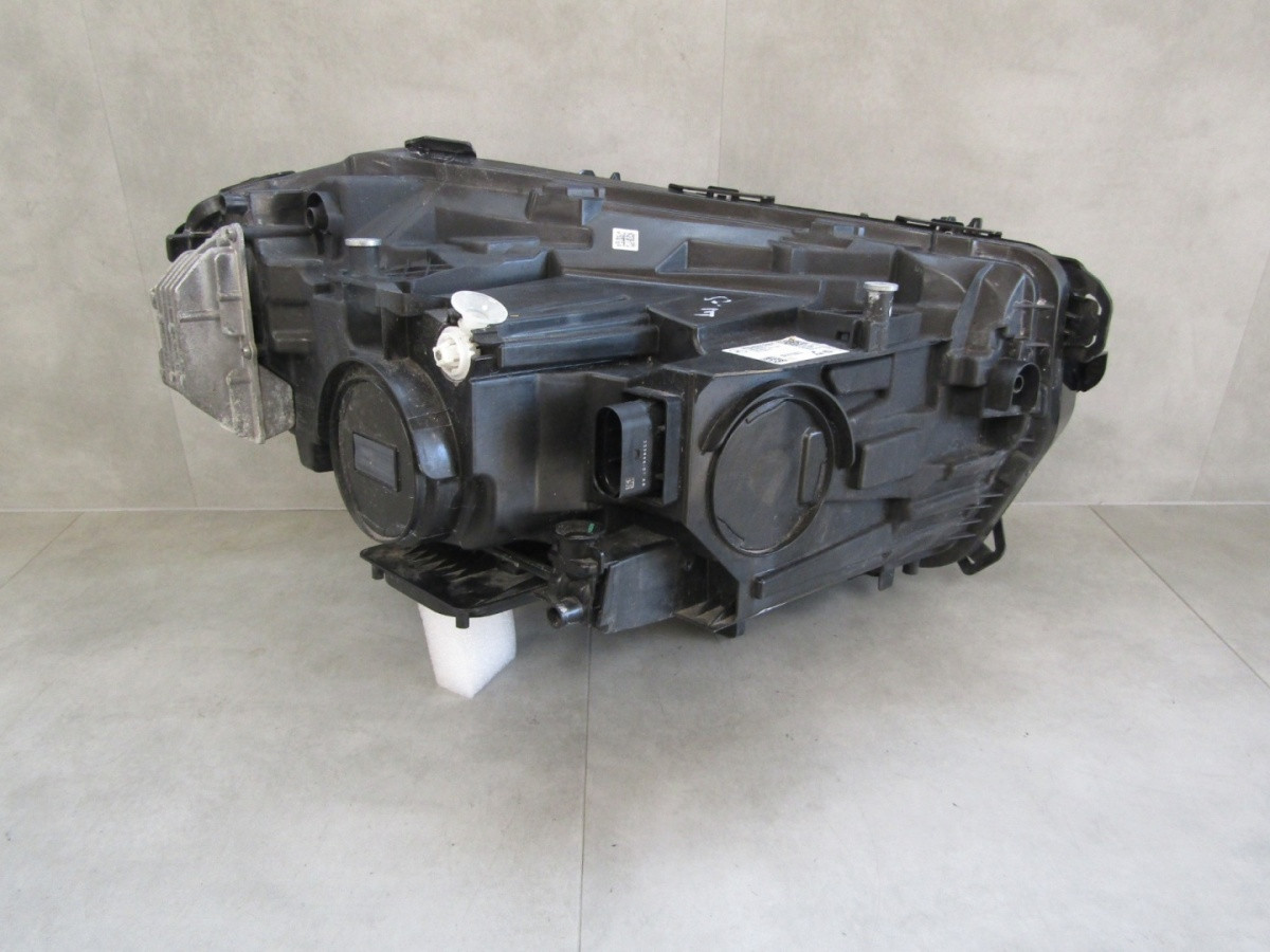 Koplamp MERCEDES EQA EQB W243 VOLLEDIGE LED PRESTATIES LH LINKS 21-24 A2439060100 KZZ153/K4/4E