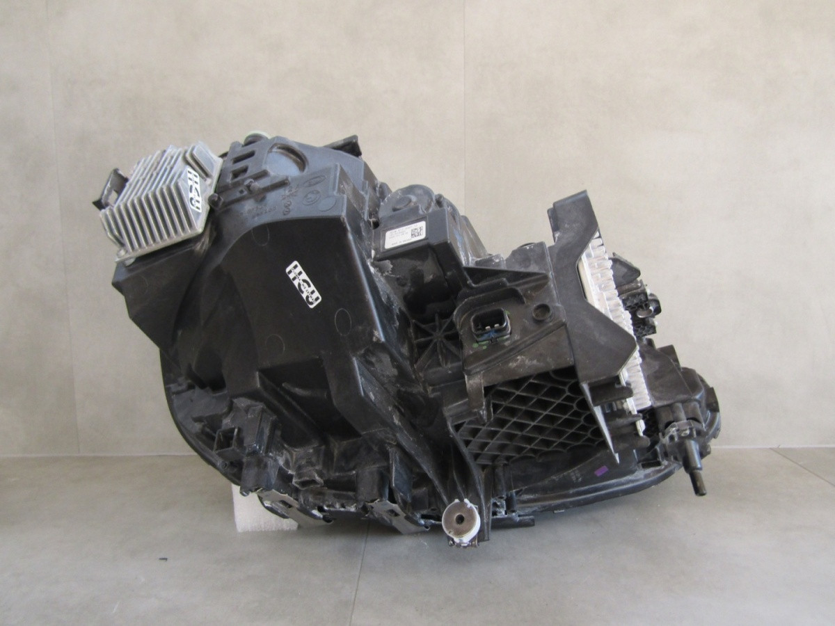 Koplamp BMW 2 G42 VOLLEDIGE LED VOORLAMP 22- LH LINKS COMPLEET 8083635-07 A1305/4K/11F