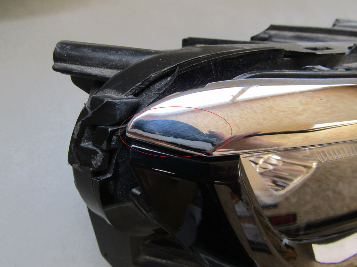 KOPLAMP CITROEN C3 III AIRCROSS FACELIFT LED DRL 21-24 RH 9843218880-00 S806/D10