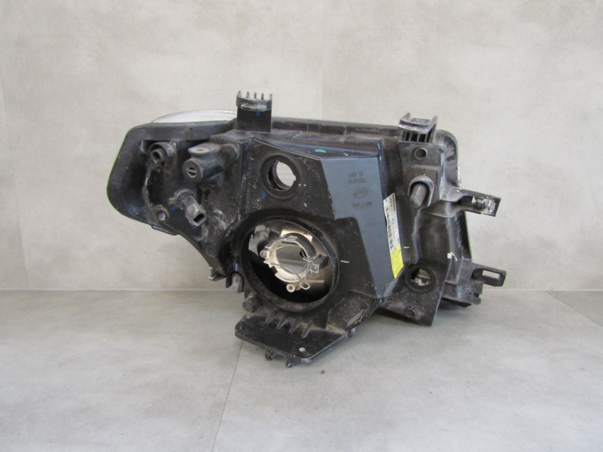 KOPLAMP NISSAN NAVARA 3 III D40 FACELIFT STANDARD 10- LH 260605X10B A941/D82