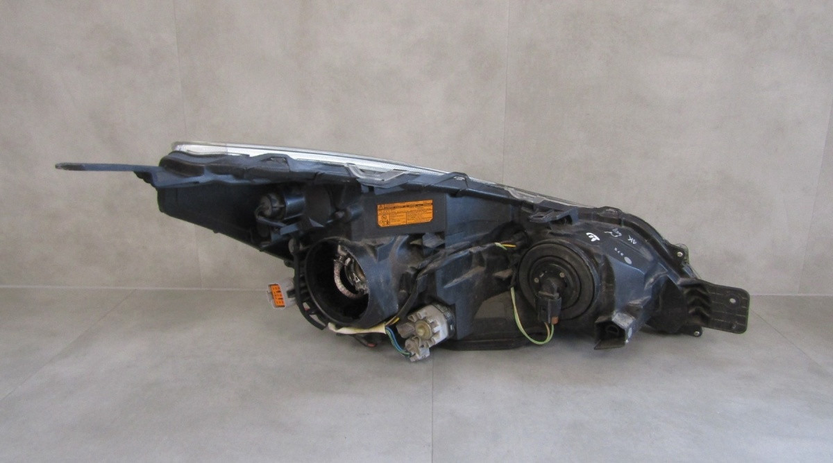 Koplamp SUBARU LEGACY V OUTBACK IV XENON 09-12 LH LINKS A1287/5K/10E