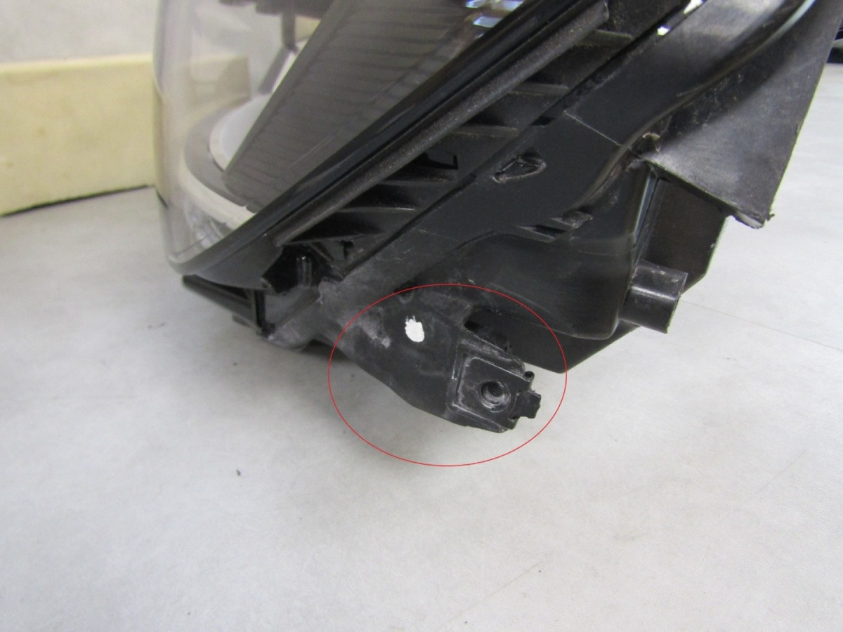 Koplamp VOLKSWAGEN PASSAT B8 Facelift LED 19-23 LH Links S1789/D90