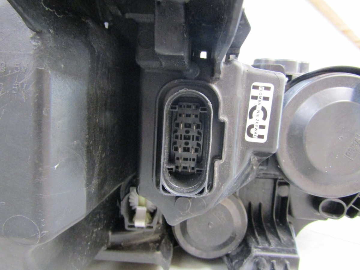 Koplamp VOLKSWAGEN PASSAT B8 Facelift LED 19-23 LH Links S1789/D90