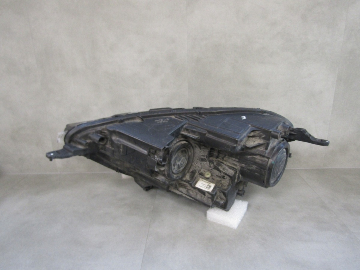 Koplamp Ford Ecosport 2 II Standaard Lens Rechts 17-21 GN15-13W029-YA A1100/4K/14C