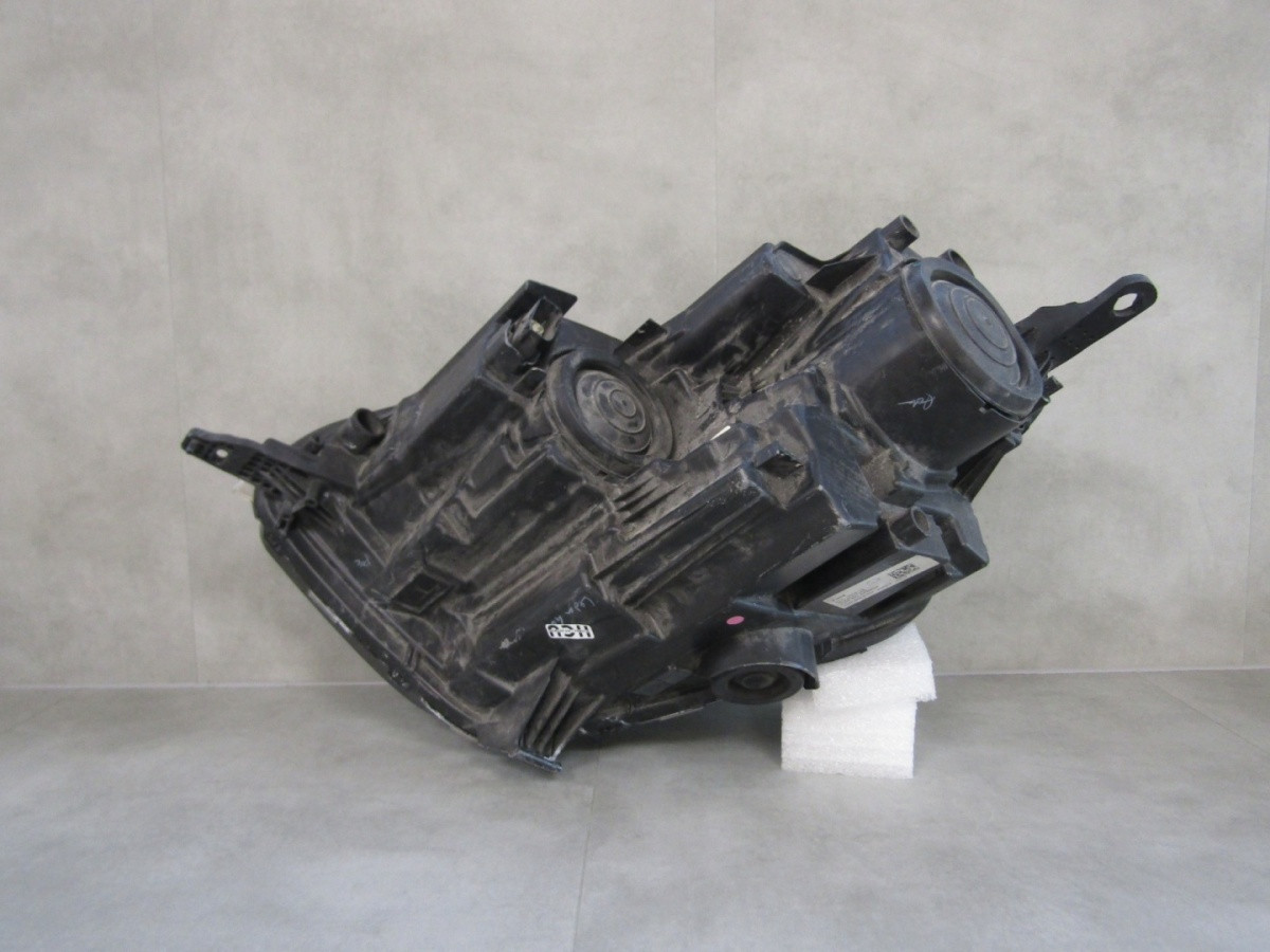 Koplamp Ford Ecosport 2 II Standaard Lens Rechts 17-21 GN15-13W029-YA A1100/4K/14C