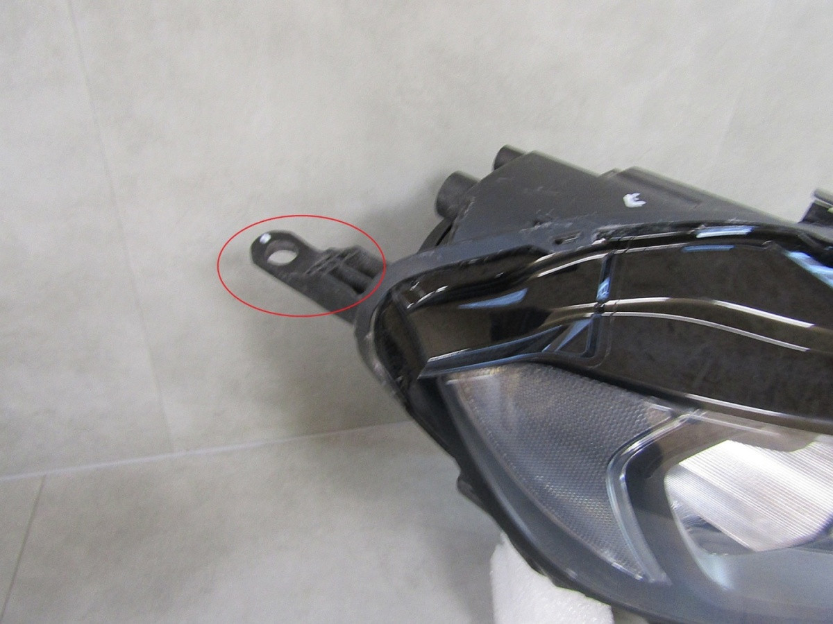 Koplamp Ford Ecosport 2 II Standaard Lens Rechts 17-21 GN15-13W029-YA A1100/4K/14C