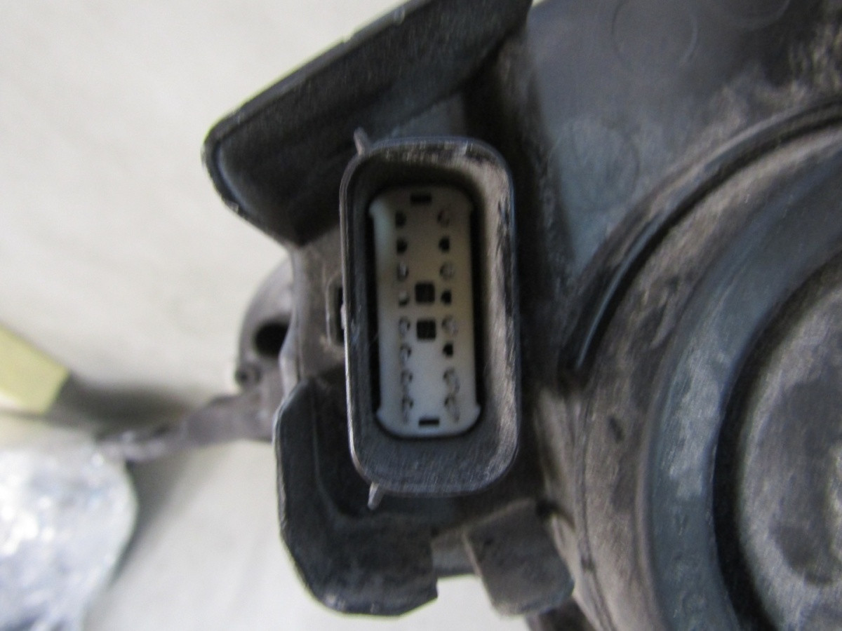 Koplamp Ford Ecosport 2 II Standaard Lens Rechts 17-21 GN15-13W029-YA A1100/4K/14C