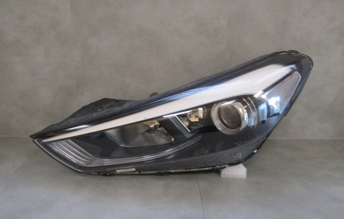 KOPLAMP HYUNDAI TUCSON III 3 NORMALE LENS 15-18 LH D7921110AO S804/F16