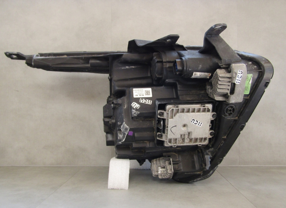 Koplamp KIA SPORTAGE V LED LH 21- 92101R2100 A971/5K/1G