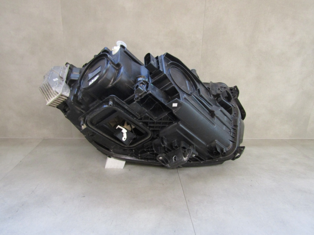 Koplamp MERCEDES EQA EQB W243 VOLLEDIGE LED PRESTATIES LH LINKS 21-24 A2439068900 S1766/K3/12G