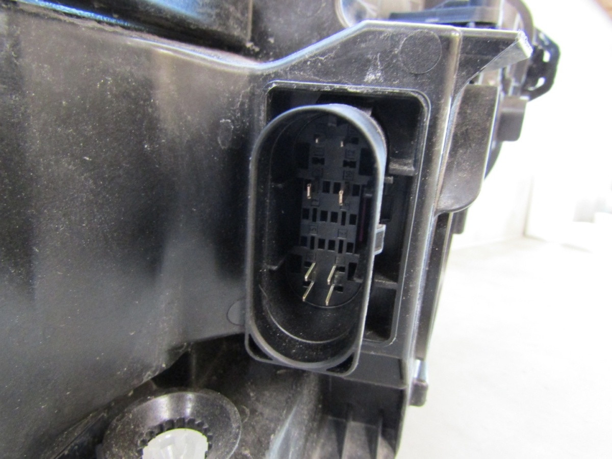 Koplamp MERCEDES EQA EQB W243 VOLLEDIGE LED PRESTATIES LH LINKS 21-24 A2439068900 S1766/K3/12G