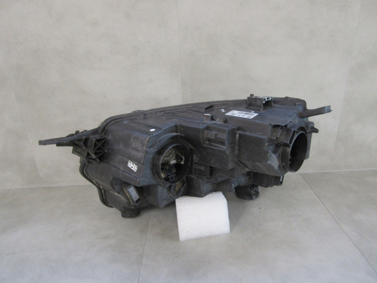 KOPLAMP TOYOTA PROACE CITY STANDAARD RH RECHTS 19- 9835780580 A1147/4K/11G