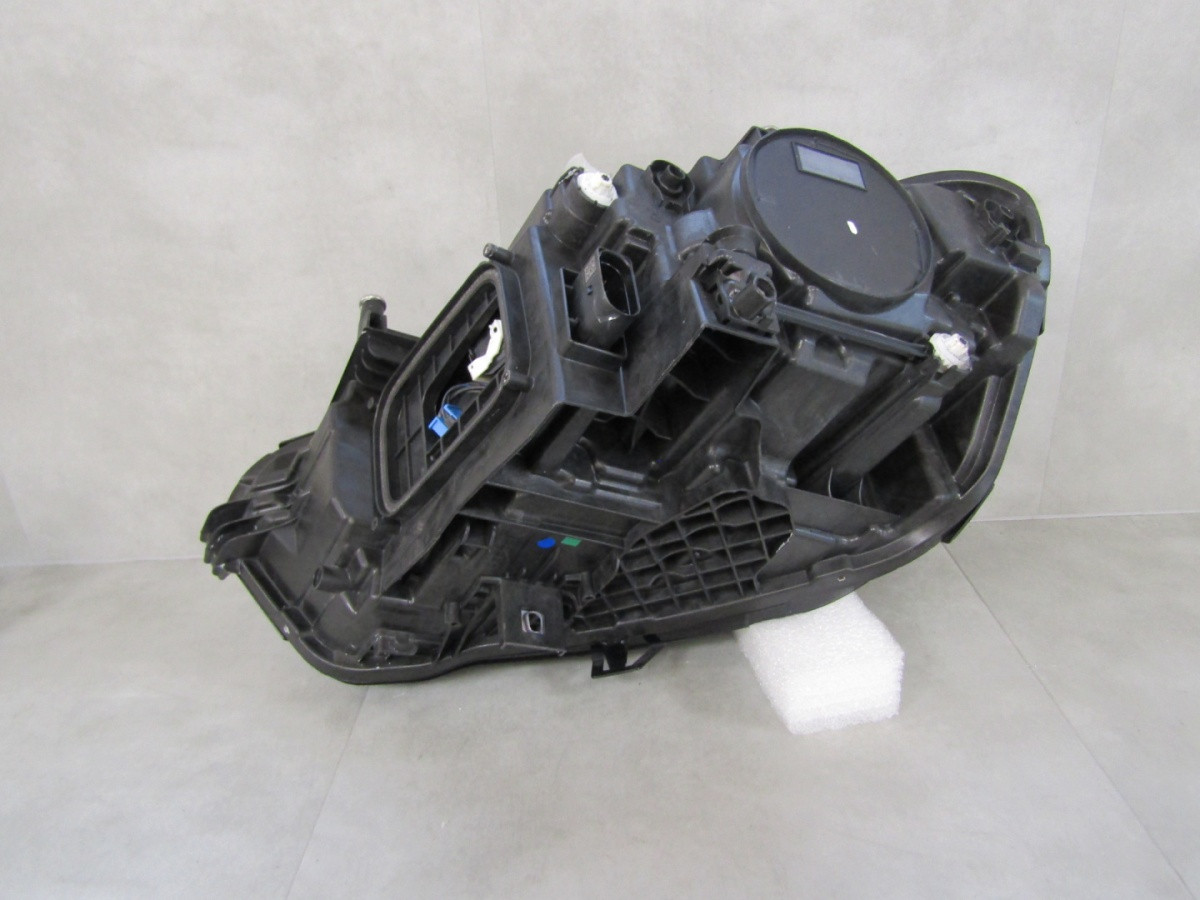 KOPLAMP MERCEDES CLA W118 VOLLEDIGE LED MULTIBEAM 19-23 RH A1189067401 VS A813/5K/15D
