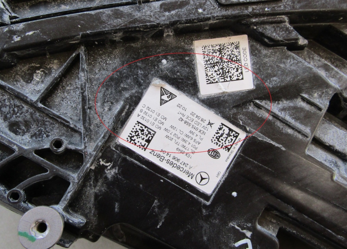 KOPLAMP MERCEDES B-KLASSE W247 FACELIFT MULTIBEAM 23- RH A2479061404 S793/C106