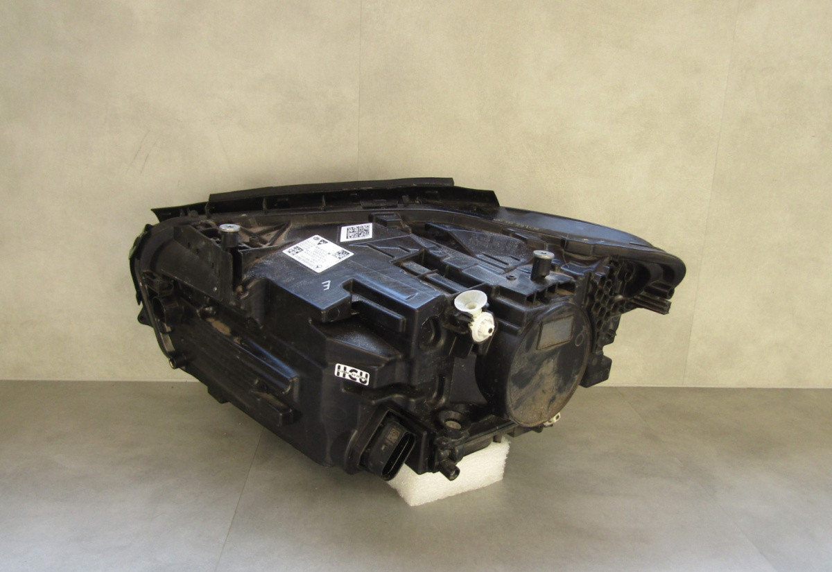 KOPLAMP MERCEDES B-KLASSE W247 FACELIFT LED PRESTATIES 22- RH A2479061004 S259/B100