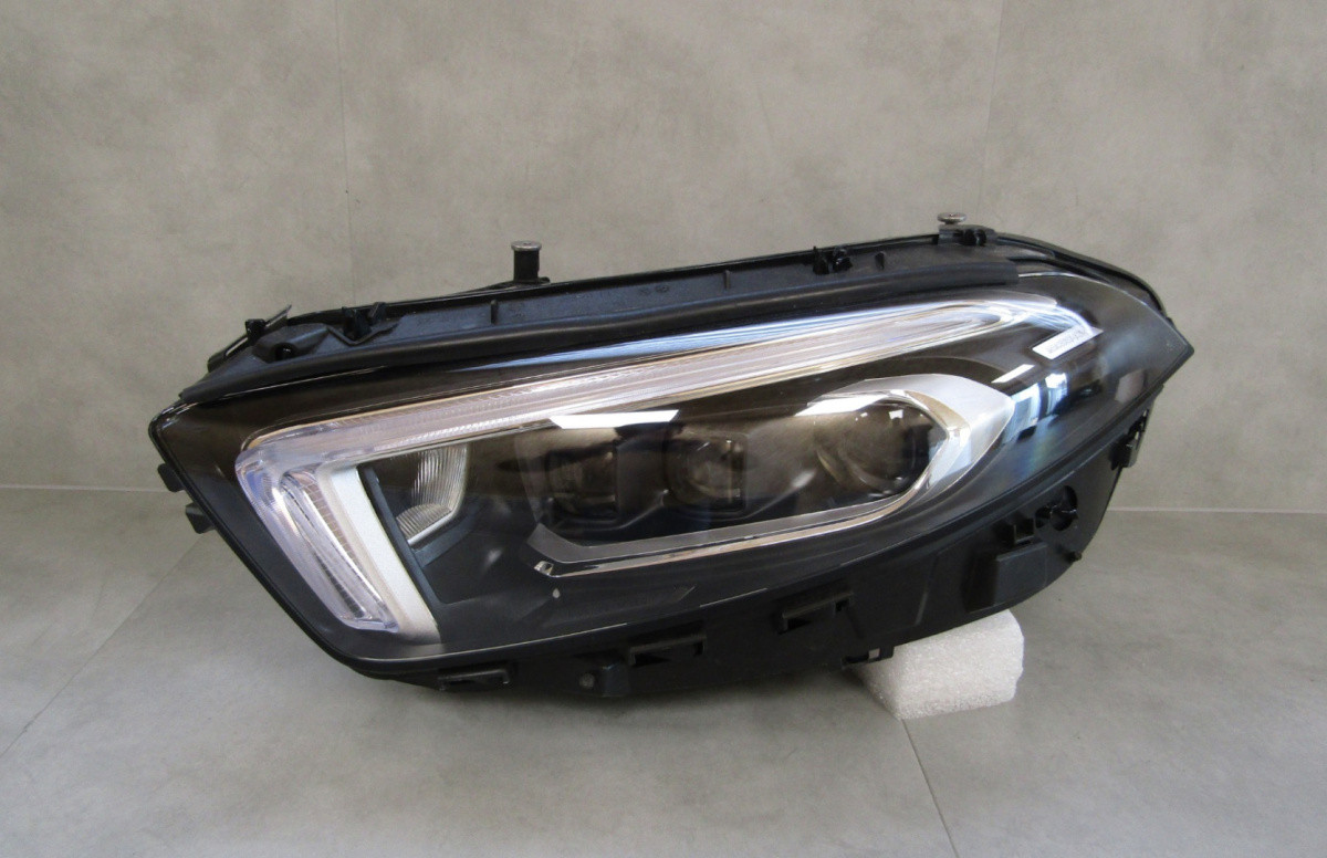 KOPLAMP MERCEDES A-KLASSE W177 VOLLEDIGE LED MULTIBEAM 18-22 LH S803/E21