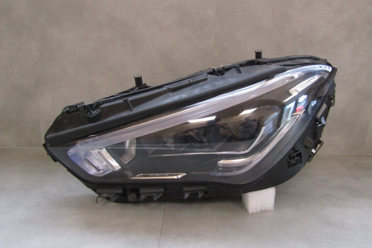 KOPLAMP Mercedes CLA W118 Multibeam Full LED 19-23 LH A1189066901 S828/A13