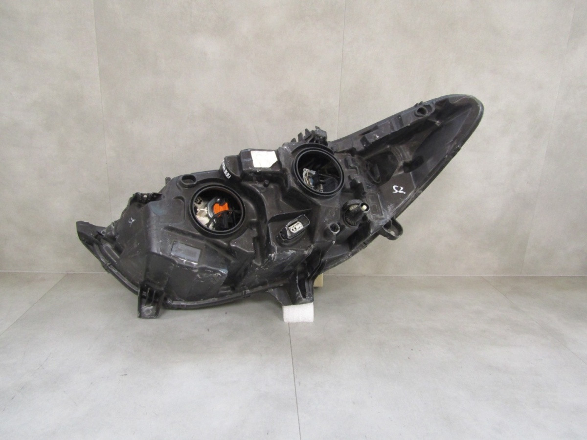 KOPLAMP FORD MONDEO MK5 STANDAARD LENS RH 14-19 DS73-13W029-EC S1794/F110