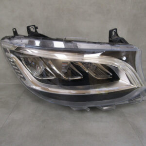 Koplamp MERCEDES SPRINTER W910 W907 LED RECHTS 18- A9109067200 Z154/K4/4E