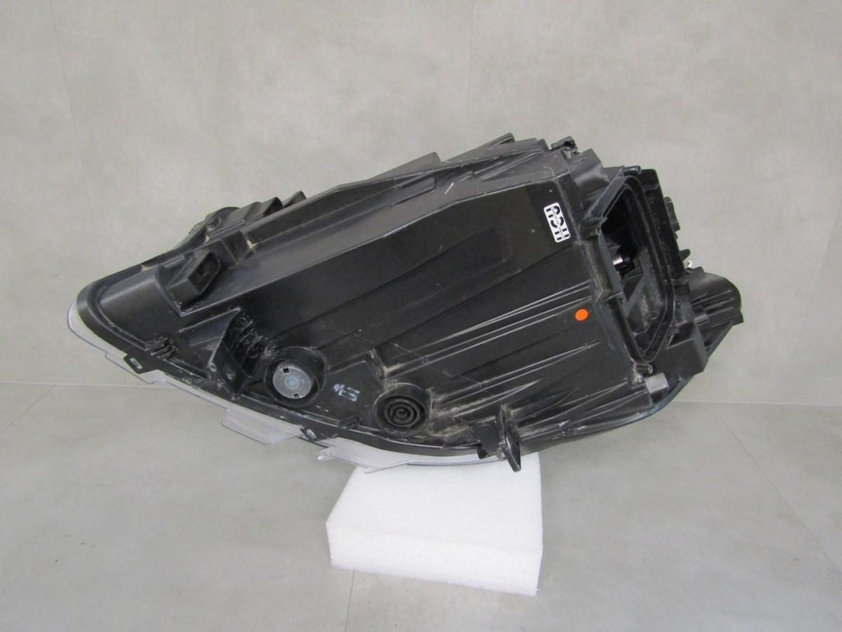 Koplamp MERCEDES SPRINTER W910 W907 LED RECHTS 18- A9109067200 Z154/K4/4E