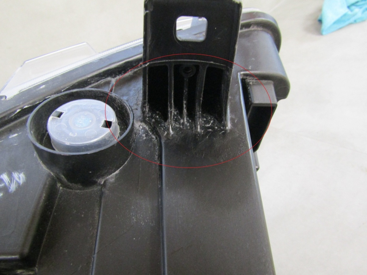 Koplamp MERCEDES SPRINTER W910 W907 LED RECHTS 18- A9109067200 Z154/K4/4E