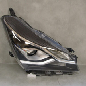 Koplamp Toyota Yaris 3 III Facelift REGULAR LENS 17-20 RH Rechts S1760/K5/12D