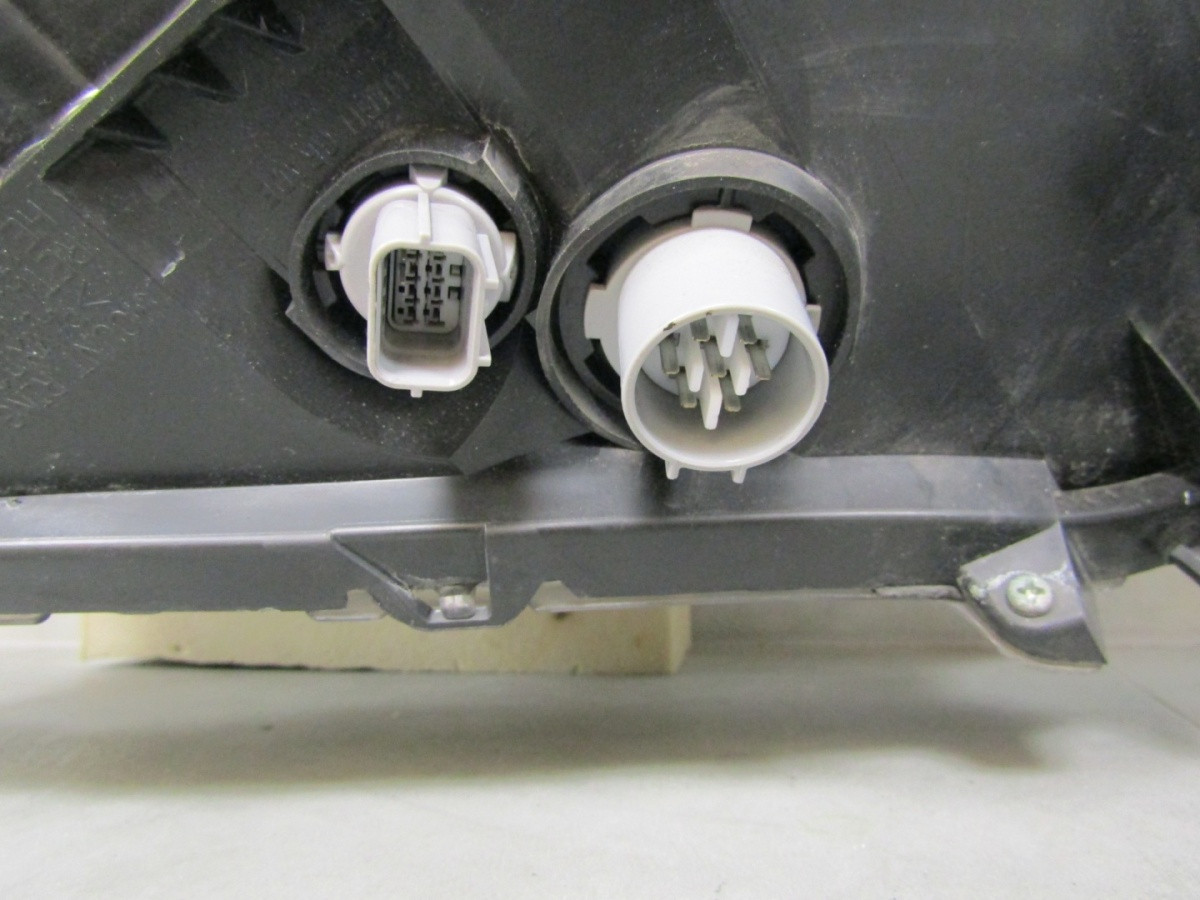 KOPLAMP MAZDA CX5 CX 5 II 2 GRIJS MOTOR LED 17-21 LH LINKS KB8N51040 S1832//B56