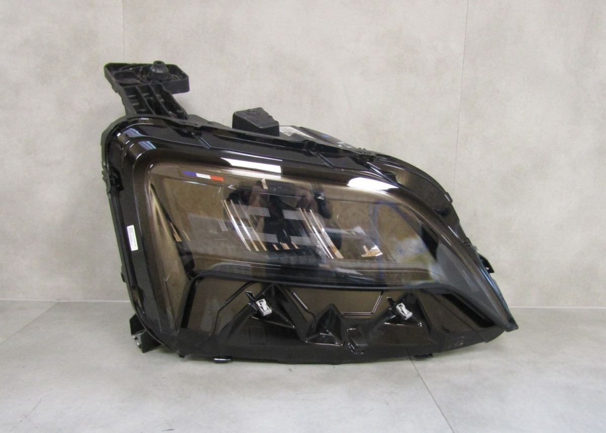 Koplamp RENAULT 5 E-TECH LED RECHTS 24- 260104669R S1776/B185