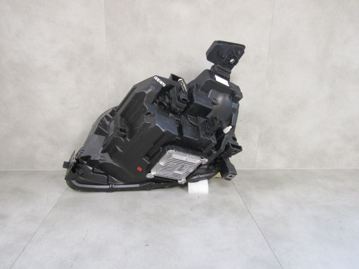 Koplamp RENAULT 5 E-TECH LED RECHTS 24- 260104669R S1776/B185