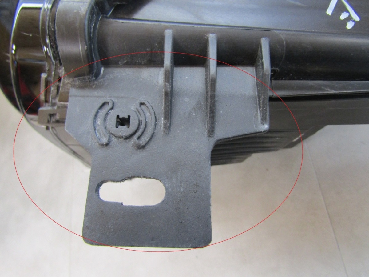 Koplamp Ford Transit Courier MK3 Rechts 24- R2X613E014AF Z169/K3/5E