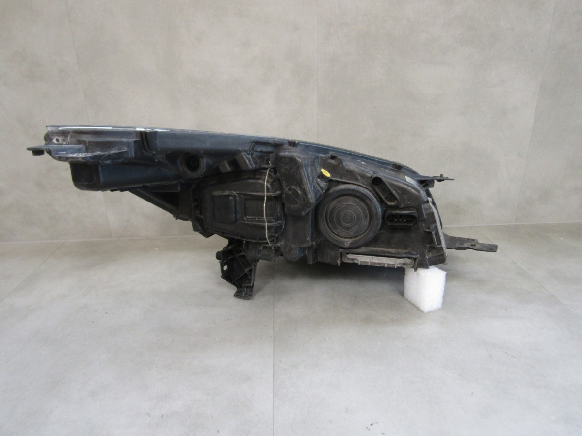 KOPLAMP FORD KUGA MK2 LH LINKS XENON 12-15 CV44-13D155-AK Z172/K4/17A