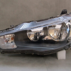 KOPLAMP MITSUBISHI LANCER 8 VIII STANDARD LH 07- S1041/K4/11B