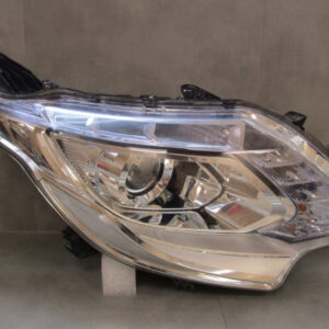 KOPLAMP MITSUBISHI L200 V NIET-DRAAIEN XENON 15-19 RH S1038/K4/12B