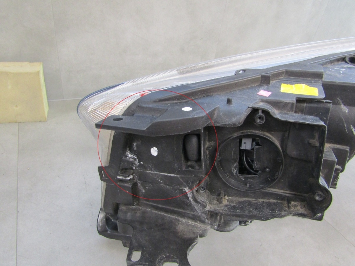 Koplamp Ford Kuga MK2 Facelift XENON DRAAIEND 16-19 RH RECHTS GV4113D154 S1786/E76