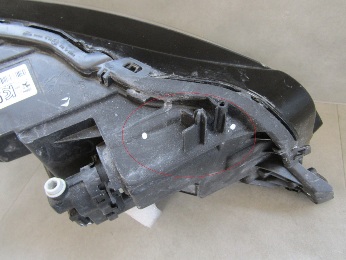 Koplamp PEUGEOT 208 II 2 2008 II 2 LED 19-23 LH 9833036380 S883/K4/3D