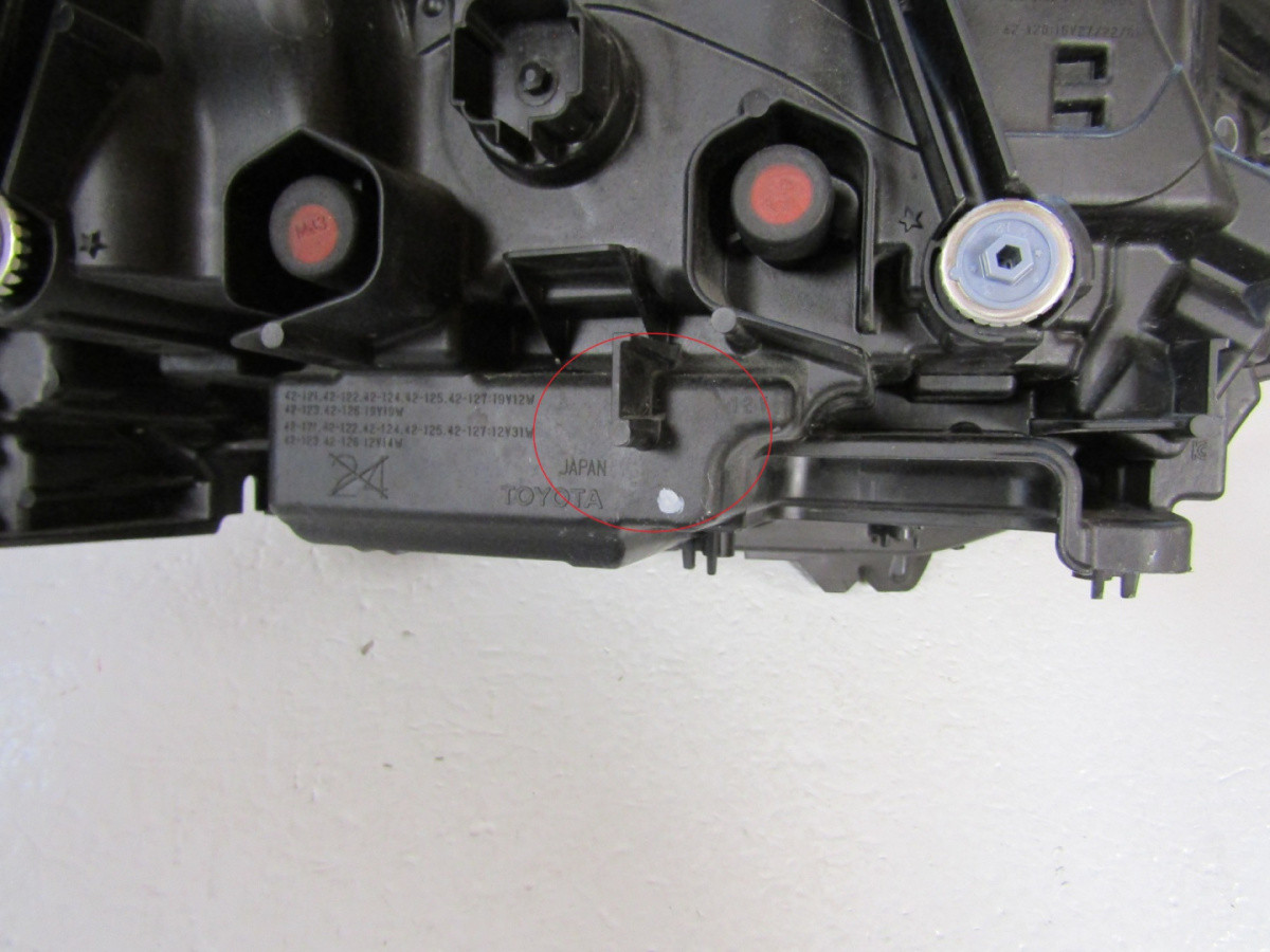 KOPLAMP TOYOTA BZ4X EA10 VOLLEDIGE LED LH 22- A302/B80