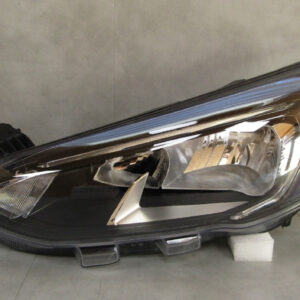 Koplamp Ford Focus MK4 STANDAARD + LED ZWART 18-21 LH Links JX7B-13W030 S1803/F128