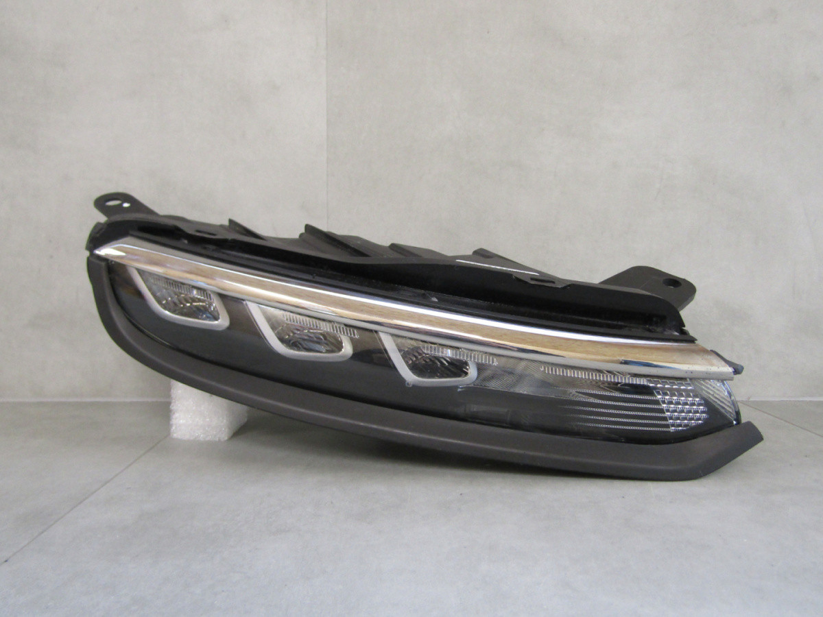 KOPLAMP CITROEN C3 III FACELIFT LED DRL RH 20-24 9833480480-03 A995/4K/5D