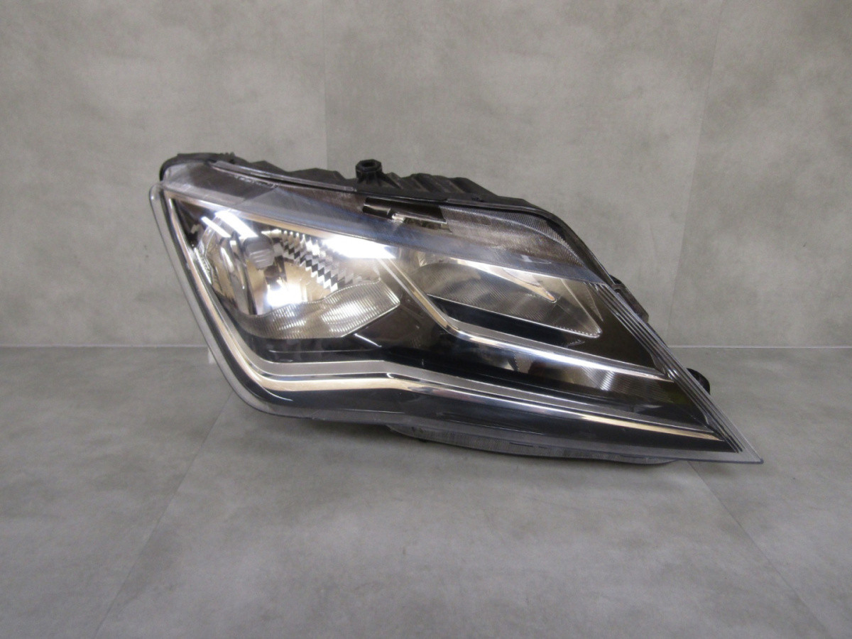 KOPLAMP STOEL TOLEDO 4 IV STANDAARD 12-15 RH 6JB941016 A445/C142