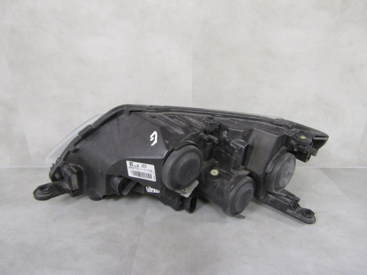 KOPLAMP STOEL TOLEDO 4 IV STANDAARD 12-15 RH 6JB941016 A445/C142