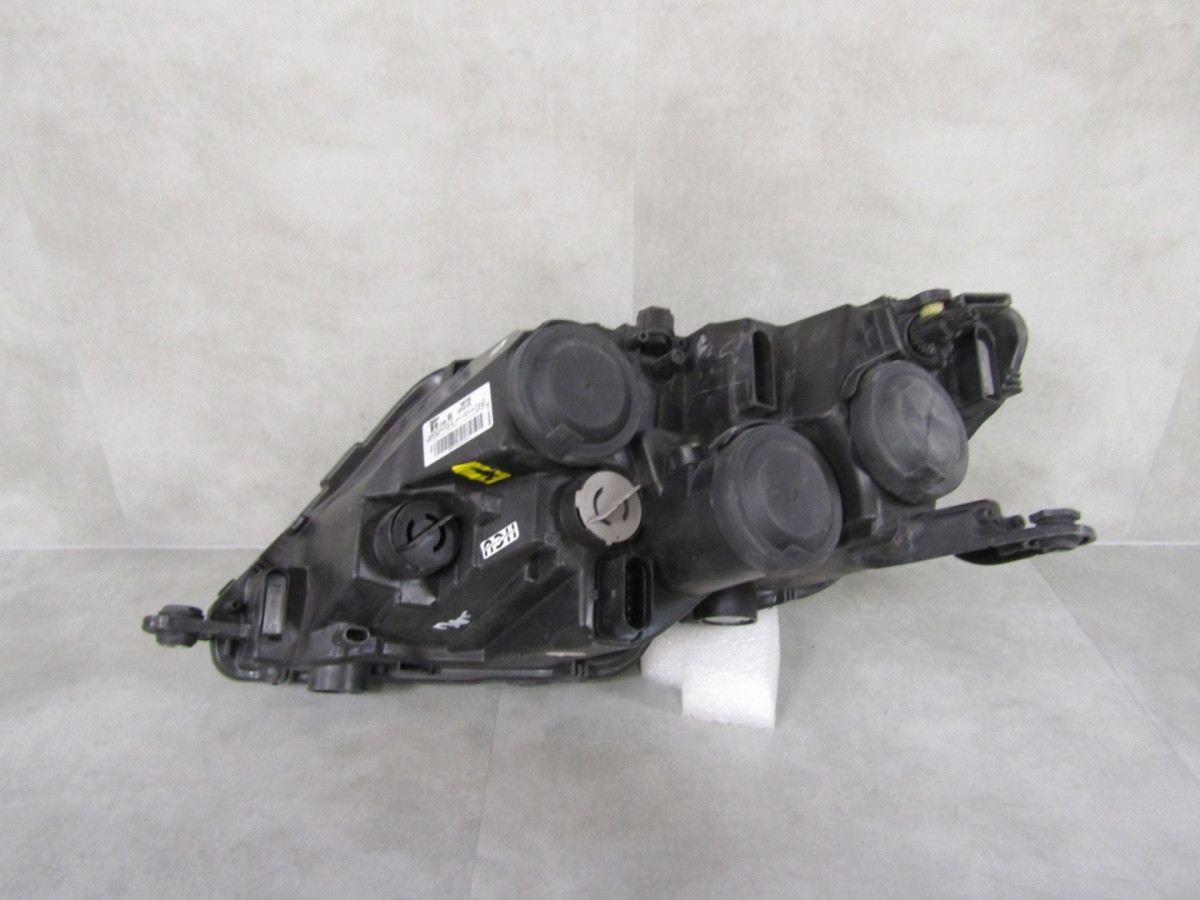 KOPLAMP STOEL TOLEDO 4 IV STANDAARD 12-15 RH 6JB941016 A445/C142