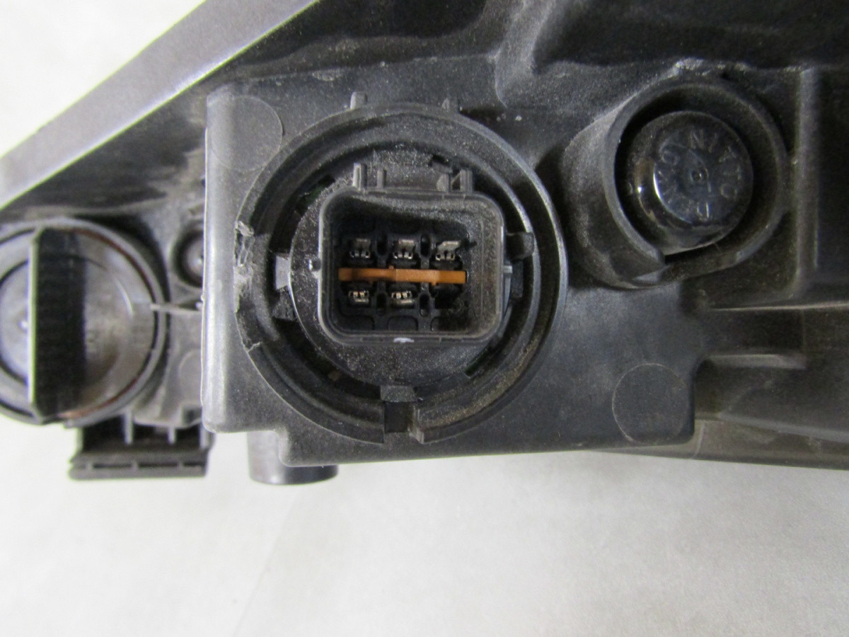 Koplamp Hyundai Kona 1 LED DRL RH 17-21 92208J9000 S102/C83