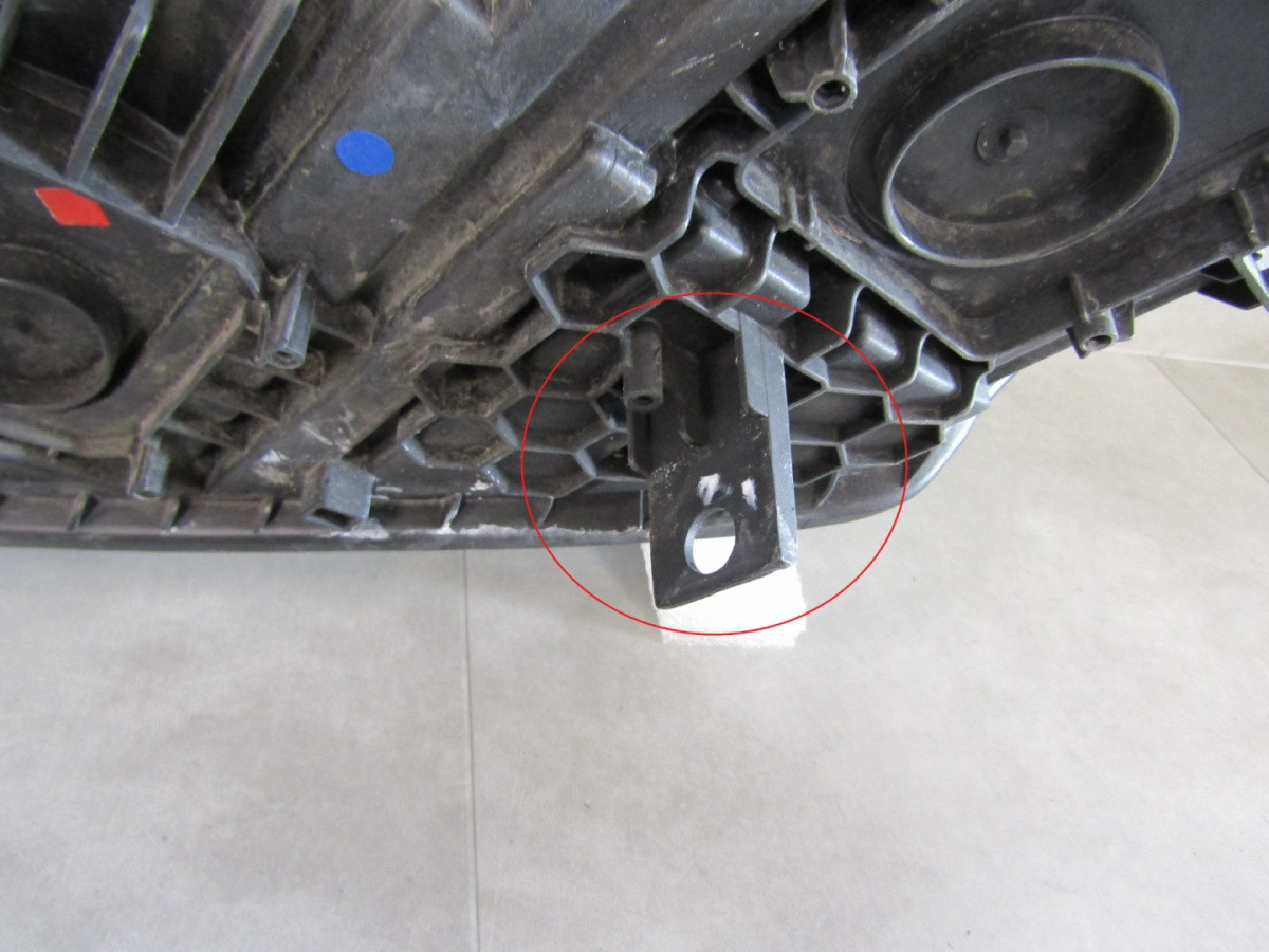 KOPLAMP SKODA YETI FACELIFT STANDAARD 12- RH RECHTS A963/5K/16C