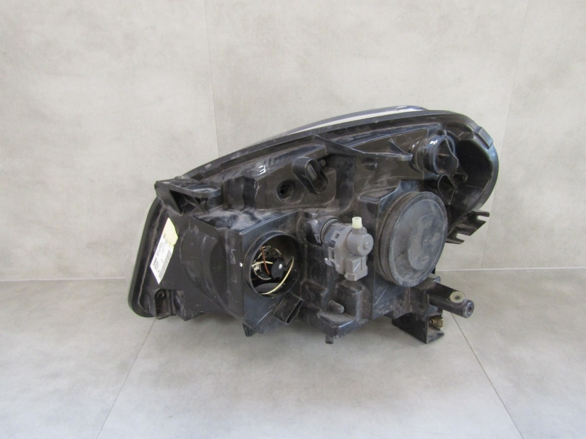 KOPLAMP NISSAN QASHQAI I STANDAARD RECHTS 06-09 26010JD90A A1144/4K/15E