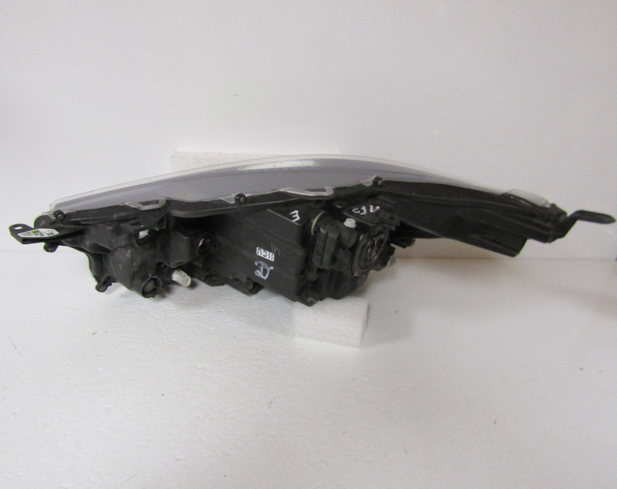 KOPLAMP TOYOTA YARIS 4 IV STANDAARD LENS 20- / MAZDA 2 22- RH A341/C101