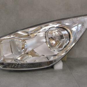 Koplamp Kia Venga STANDAARD 09-19 LH Links 92101-1P000 S1744/K3/14E