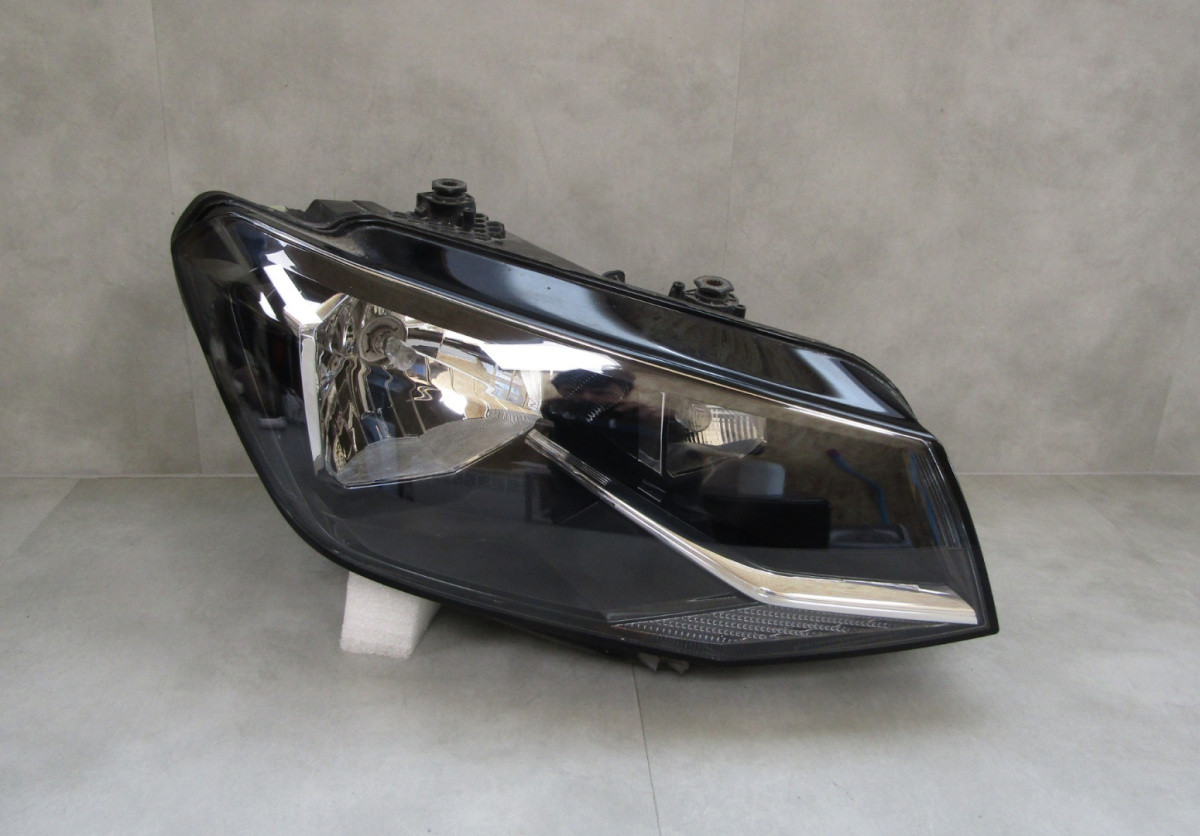 KOPLAMP VW CADDY III 3 Facelift STANDAARD 15-20 RH 2K1941016B S440/A176